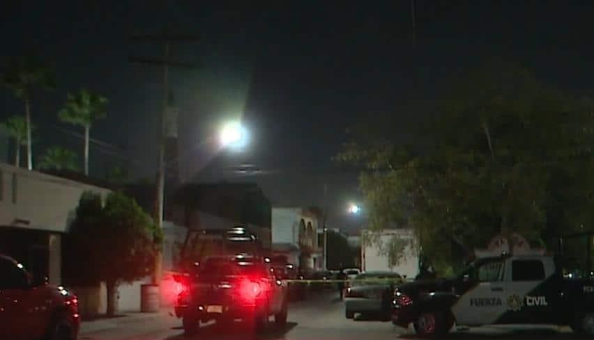 Balean y hieren a hombre en plaza pública