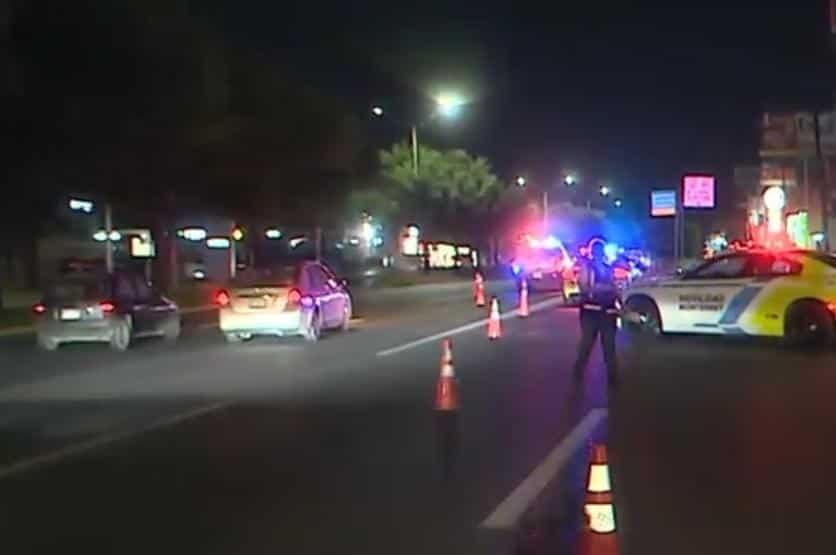 Muere arrollado al tratar de cruzar Avenida Garza Sada.