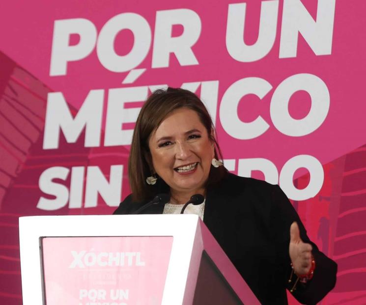 Gálvez denuncia ante Fiscalía Anticorrupción a familiares de AMLO