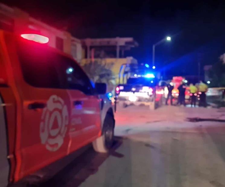 Muere mujer en explosión, esposo y dos hijos acaban heridos Muere mujer en explosión, esposo y dos hijos acaban heridos