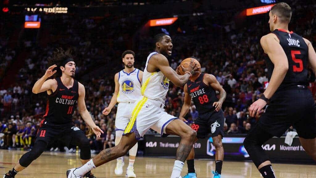 Le pega Warriors al Heat de Jaime Jáquez