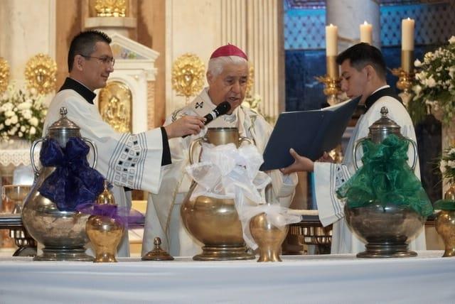 Concluye periodo cuaresmal con la consagración de los Santos Óleos