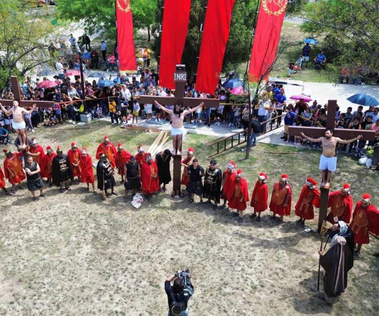 Viven y sufren regios con la Pasión de Cristo 