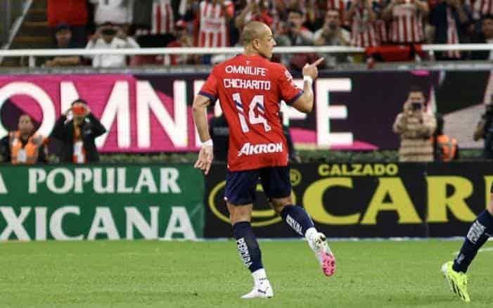 Chicharito no jugará ante Rayados por problemas estomacales