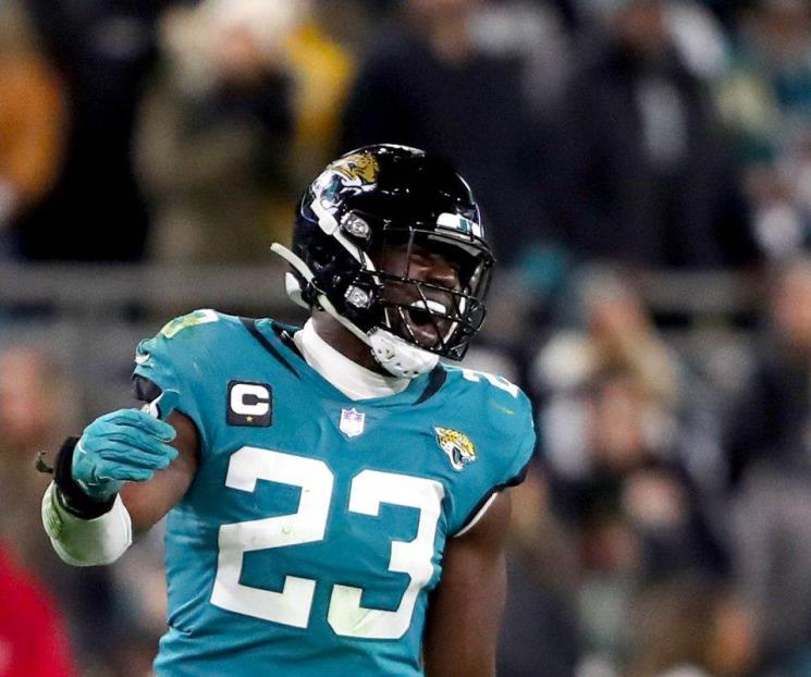 Renueva Foye Oluokun con los Jaguares Renueva Foye Oluokun con los Jaguares