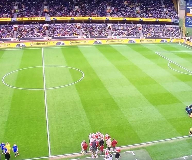 Jugadora del Arsenal que se desmayó está estable