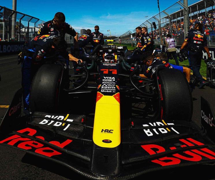 Dichos de Wolff que dan a entender que Checo ya renovó en RB