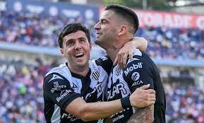 Tres duelos cierran J13