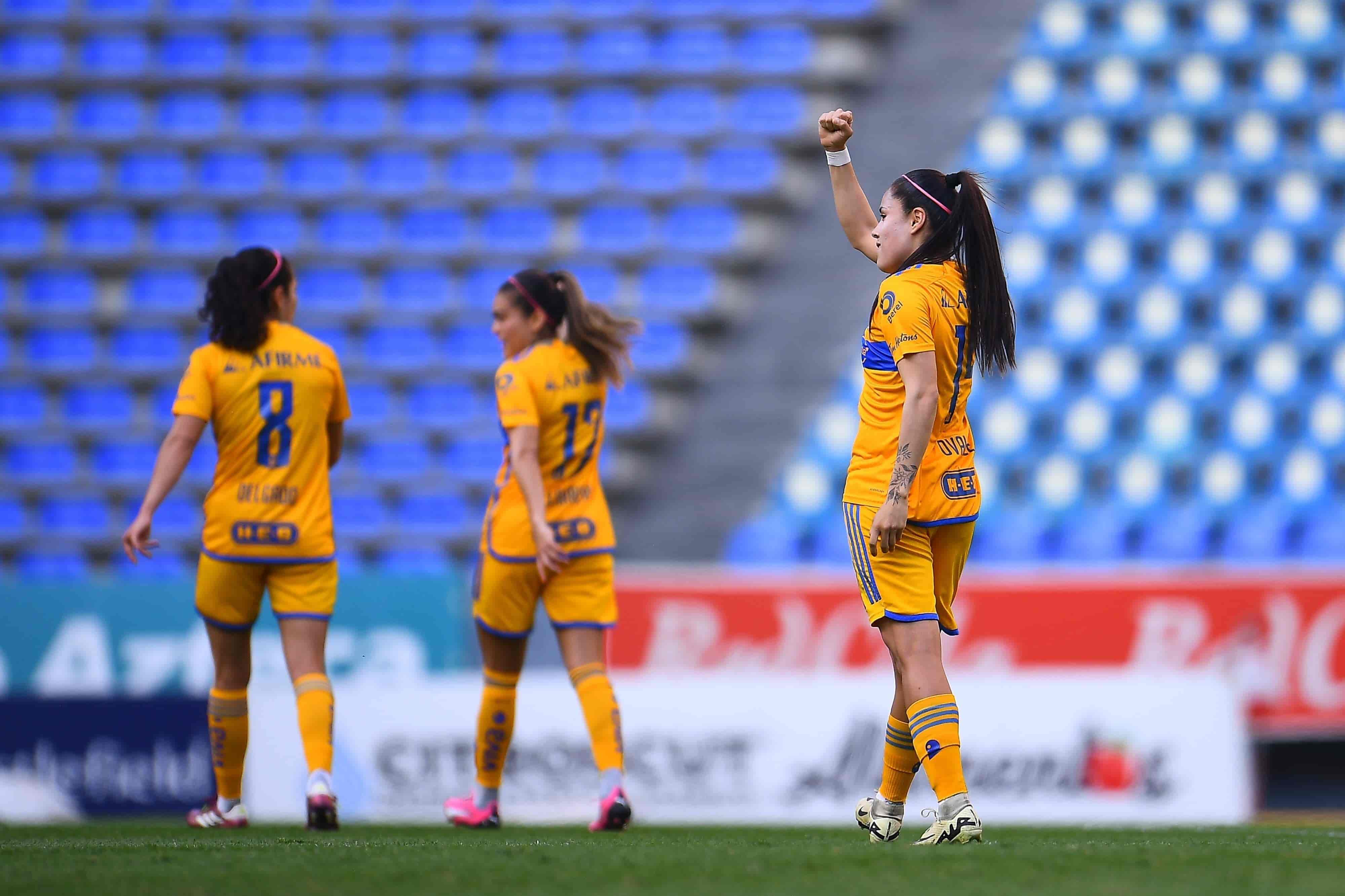 Lizbeth Ovalle hace el 1-0.