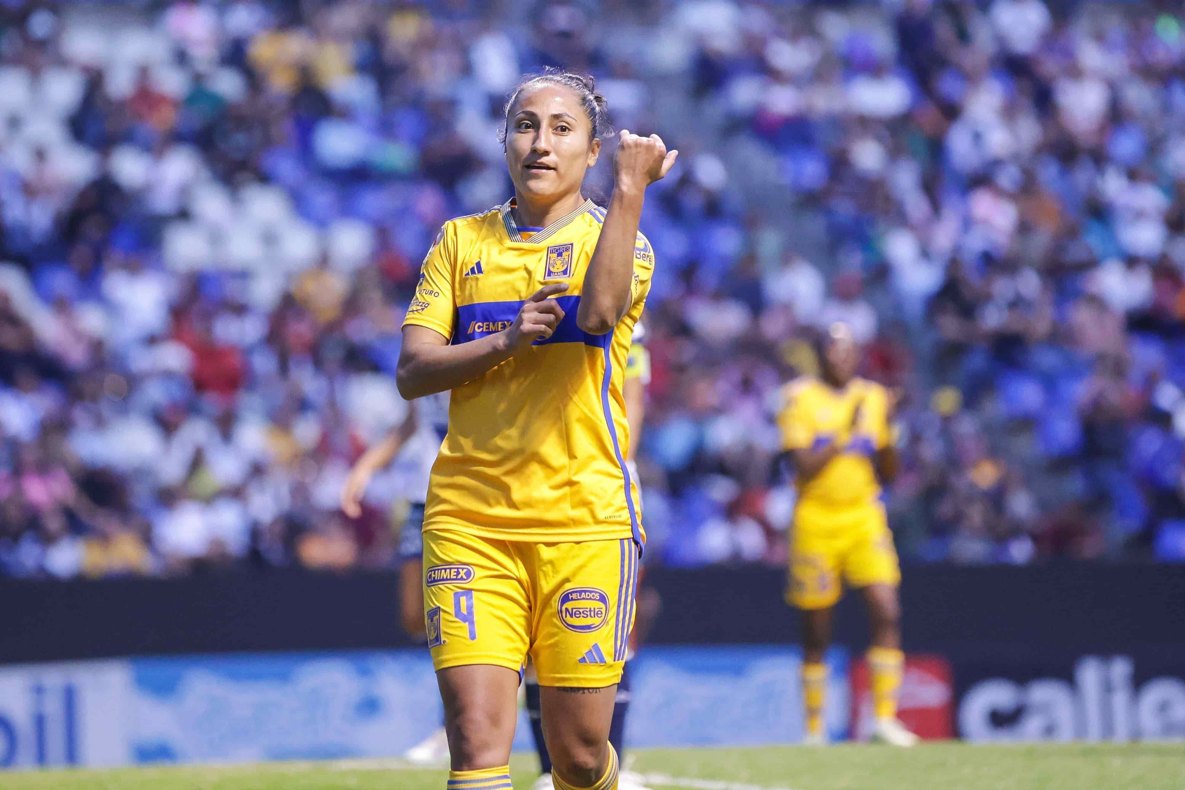 Stephany Mayor hace el 5-0.
