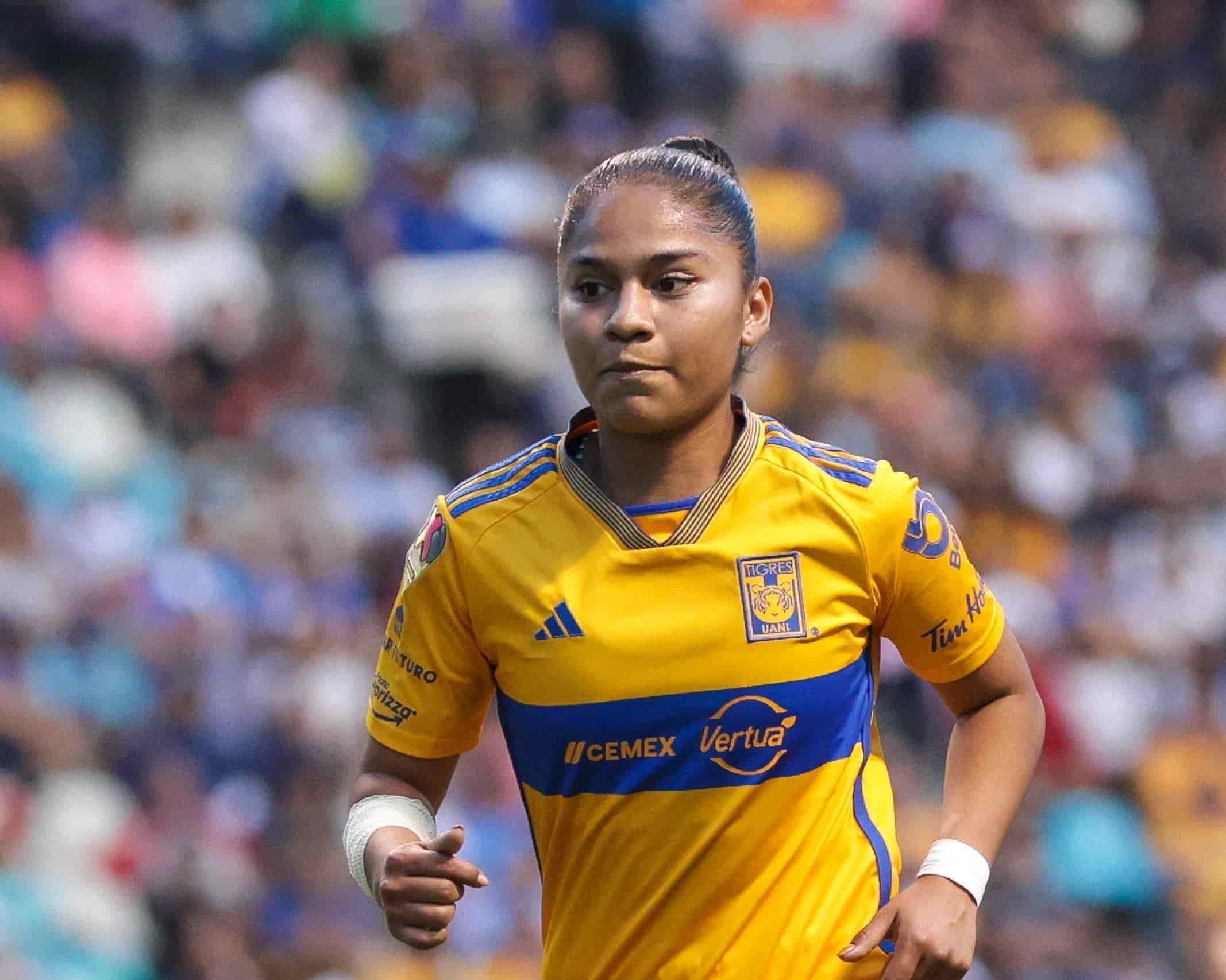 Belén Cruz hace el 6-0.