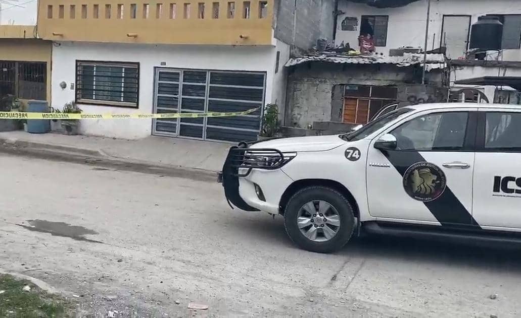 Con lesiones de gravedad en diferentes partes del cuerpo, algunas de las cuales se las hicieron con pedazos de block, fue encontrado un hombre inconsciente en la Colonia Arboledas de San Roque, municipio de Benito Juárez.
