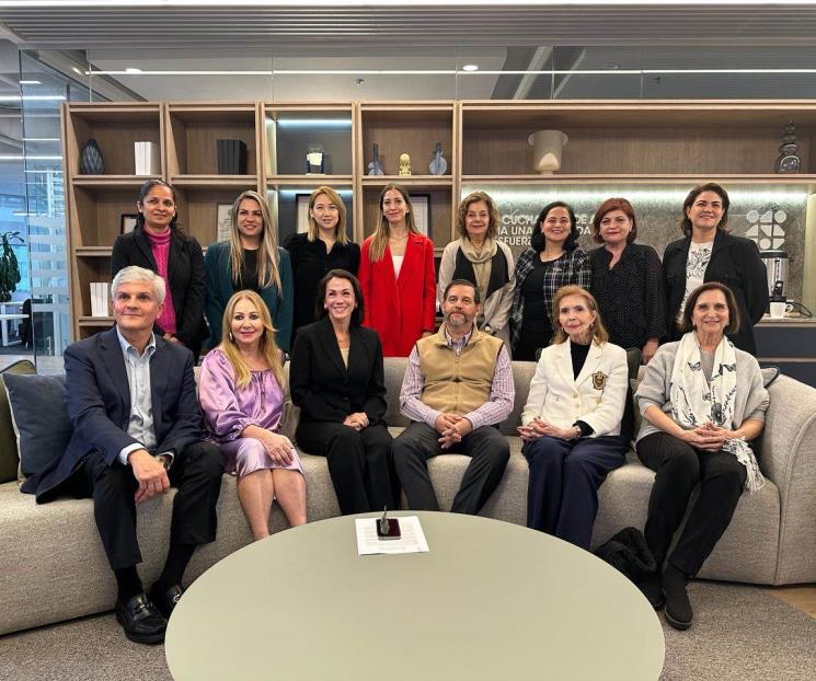 Abren convocatoria para el Premio Alberto Santos de Hoyos Abren convocatoria para el Premio Alberto Santos de Hoyos