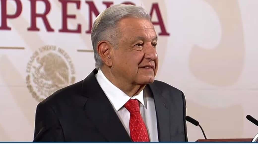 Empresarios están muy contentos con política económica: AMLO