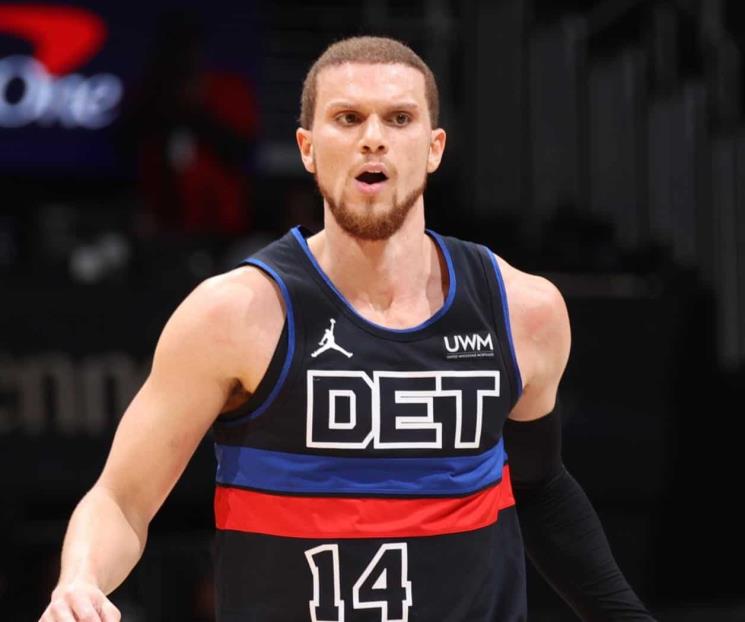 Produce Flynn 50 puntos pese a derrota de Pistones