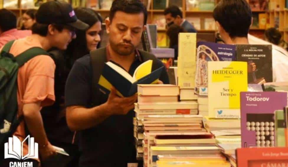 CANIEM impugna convocatoria de la SEP para libros de inglés