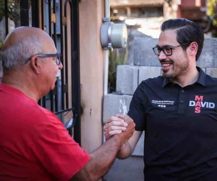 Presenta David programa Santiago MÁS Seguro