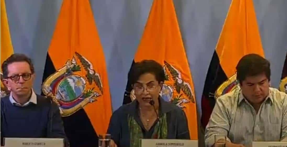 Ecuador agotó diálogo diplomático con México: canciller Sommerfeld