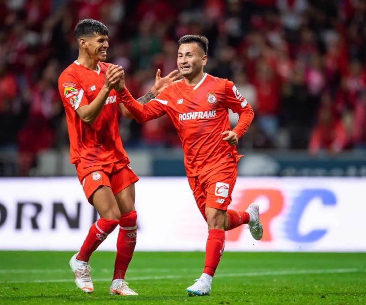 Toluca, por los tres