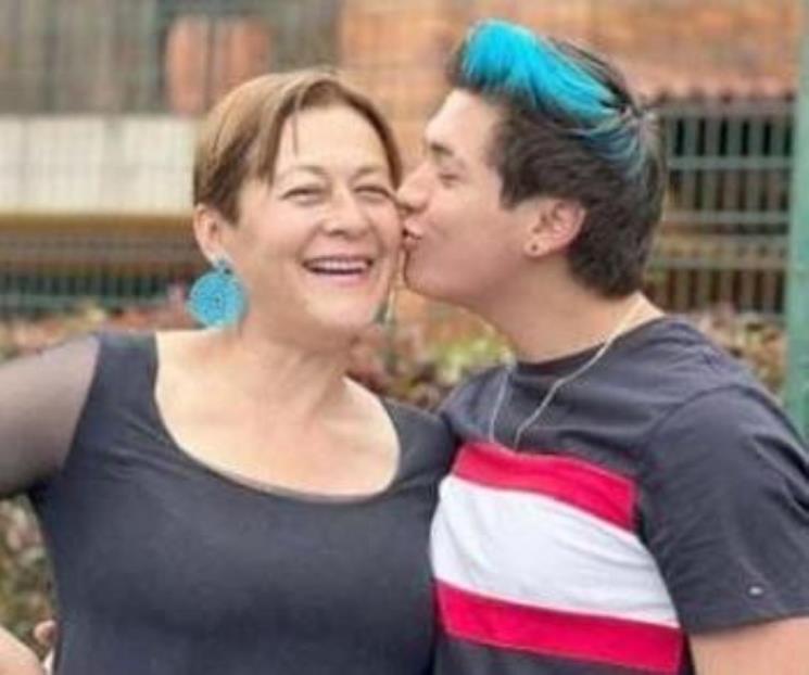 Se embaraza actriz a los 55 años de edad