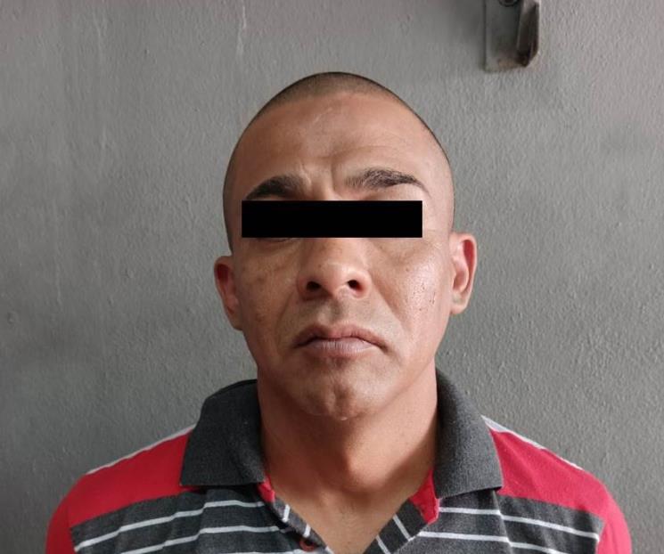 Aprehenden a pareja tras persecución Aprehenden a pareja tras persecución