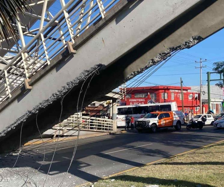 Derriba grúa puente en San Nicolás