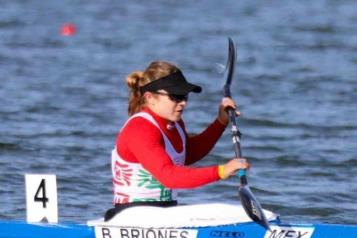 Avanzan hermanos regios a Preol&iacute;mpico en canotaje