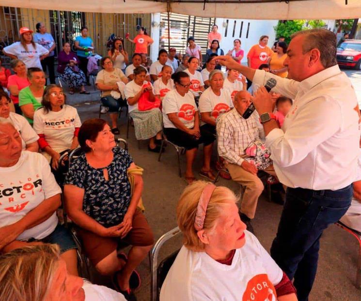 Promete Héctor García pavimentos nuevos