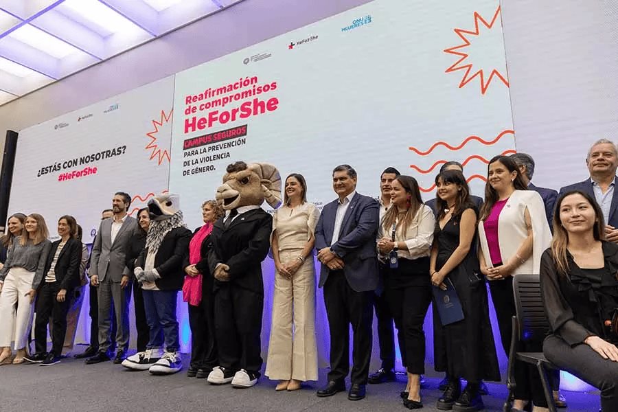 Equidad de género: Tec refrenda compromiso por movimiento HeForShe