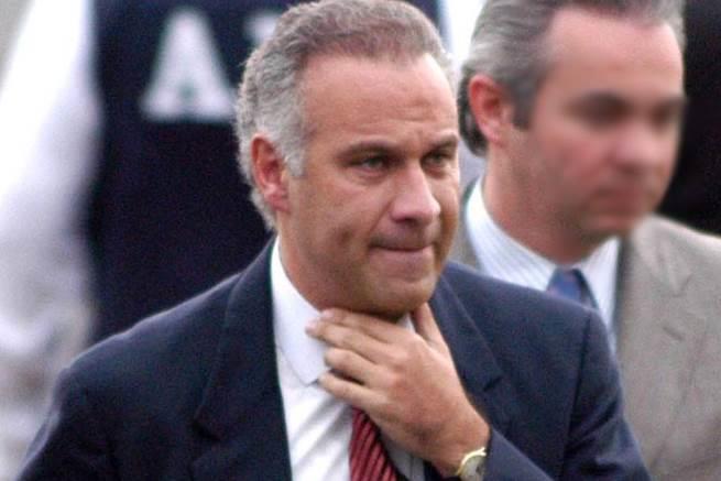 ‘Tumba’ Collado a FGR y libra sus procesos