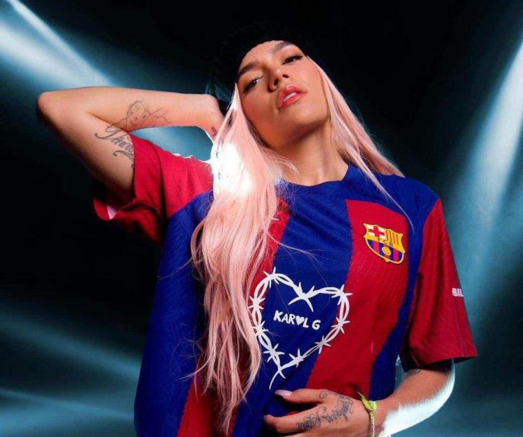 Karol G estará “presente” en partido del Barcelona vs Real Madrid