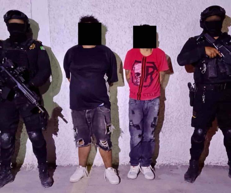 Detienen a 4 con droga y armas Detienen a 4 con droga y armas