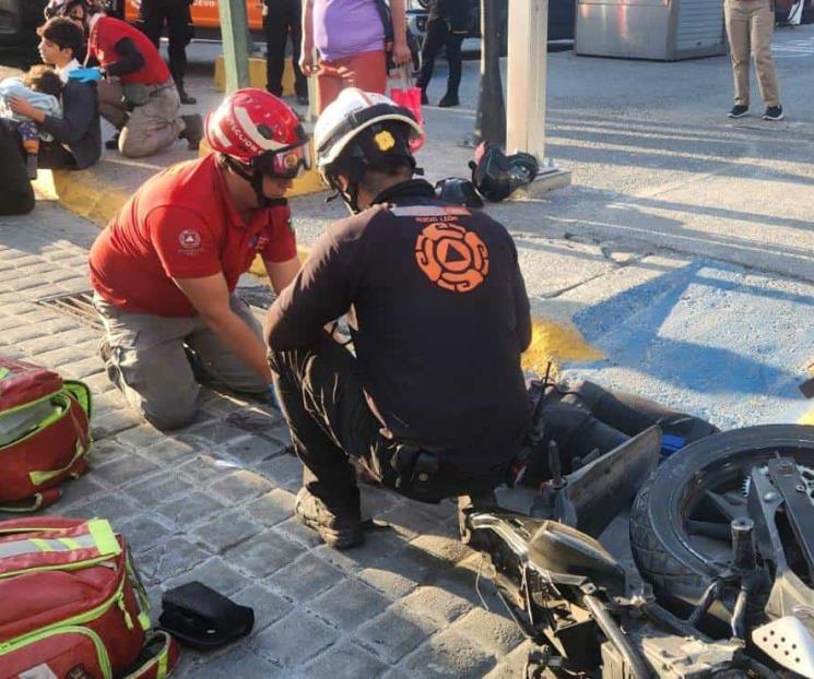 Estrella moto contra camioneta