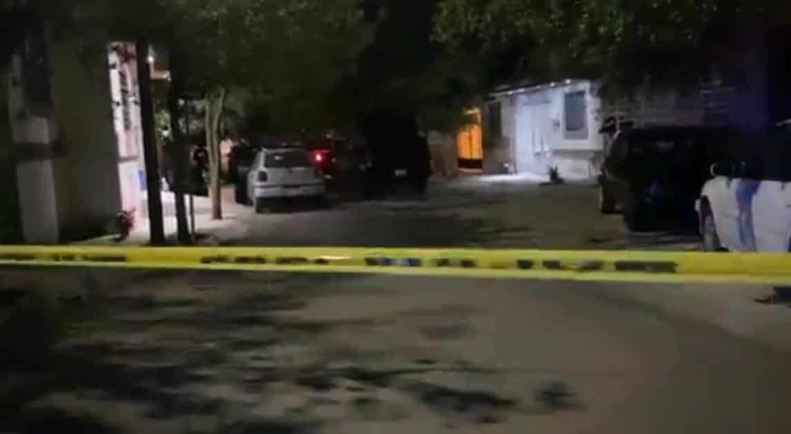 En dos ataques registrados la noche del jueves en el municipio de Juárez, cinco personas resultaron heridas, cuatro de ellas gravemente, en las colonias Santa Mónica y Arcadia, hechos que se dieron tras la serie de ataques registrados la tarde del mismo día.