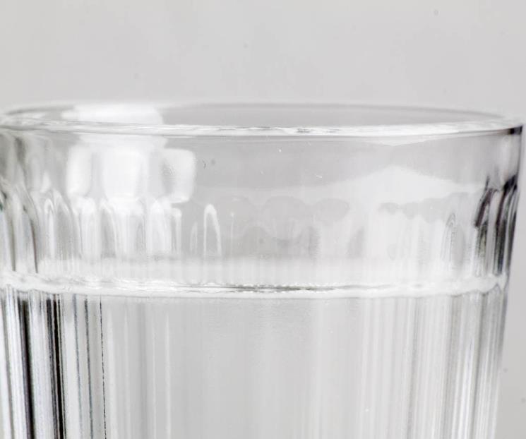 El agua que evita enfermedades degenerativas