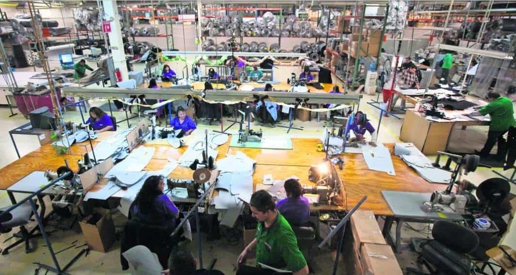 Industria manufacturera registra su nivel más bajo