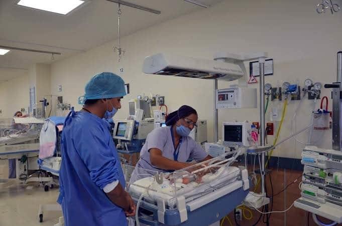 Separan a siamesas en Materno Infantil Separan a siamesas en Materno Infantil