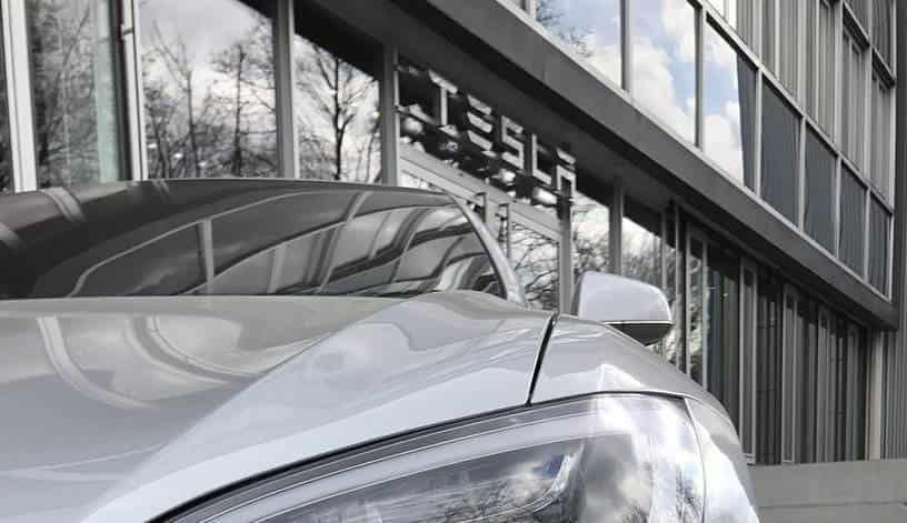 Elon Musk explica por qué despidieron a 14 mil empleados de Tesla
