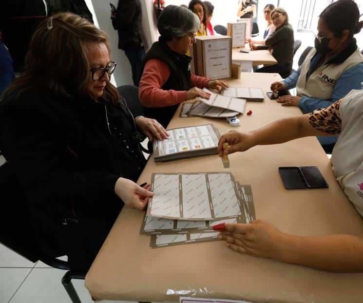 Piden 12 mil paisanos aclarar exclusión de lista nominal