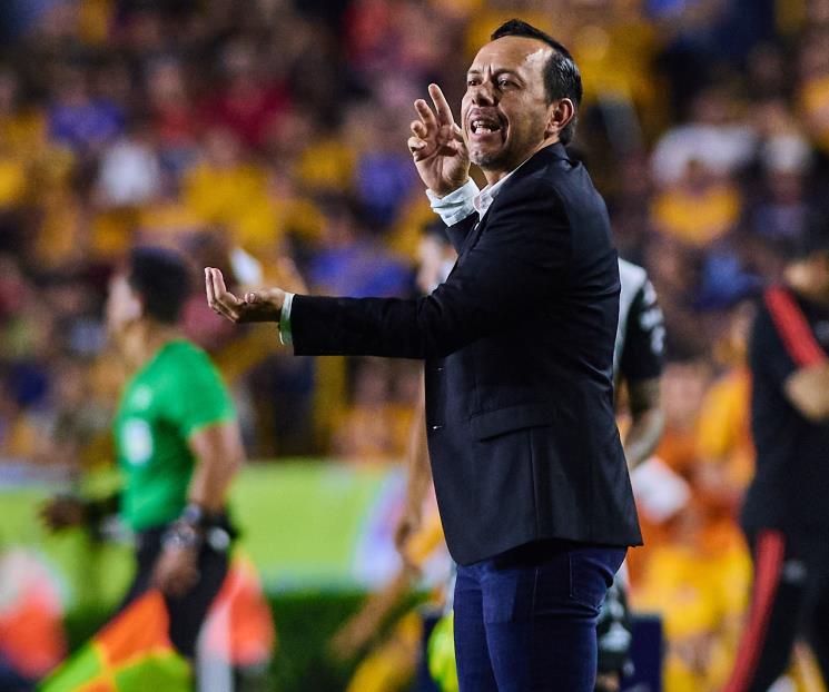 Frustra a Fentanes goleada al Necaxa