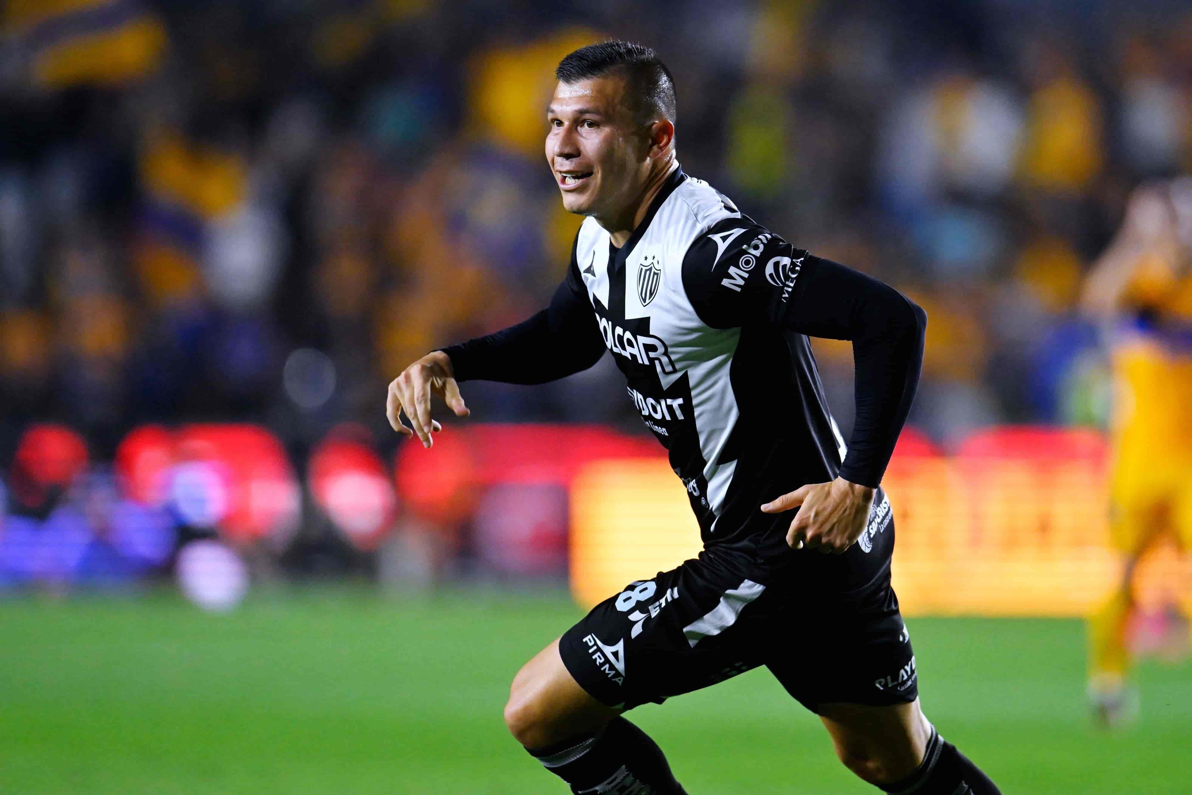 Braian Samudio abre el marcador.