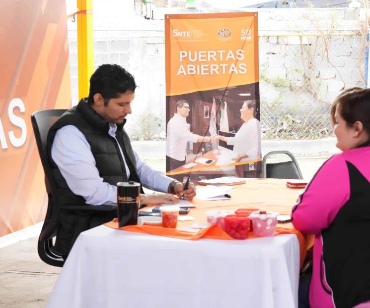 Inicia recepción de papelería para beca de la UANL