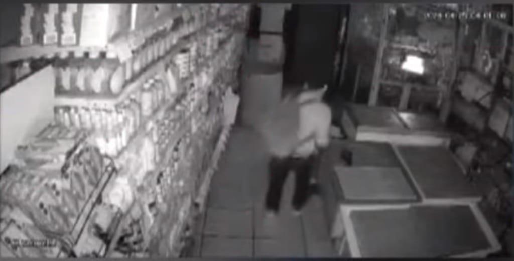 Buscan a ladrón de tienda