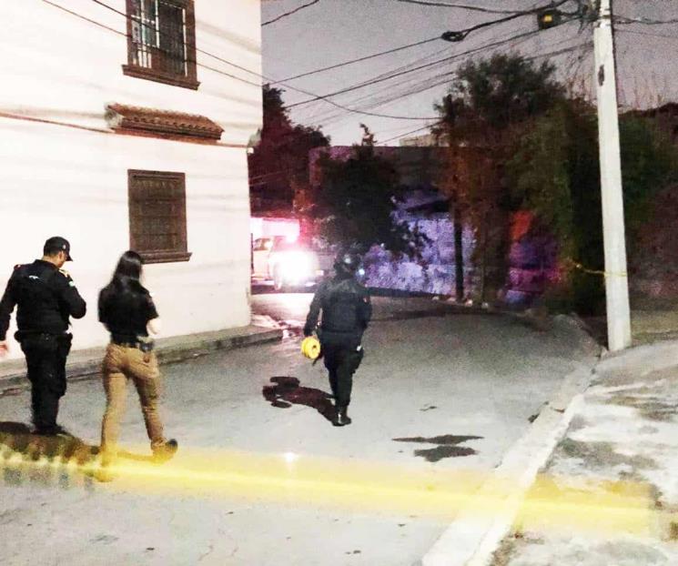 Mata a su rival y escapa Mata a su rival y escapa