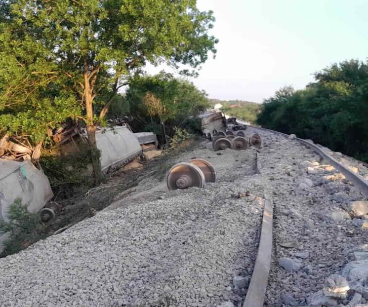 Se descarrilan vagones de tren en Montemorelos Se descarrilan vagones de tren en Montemorelos