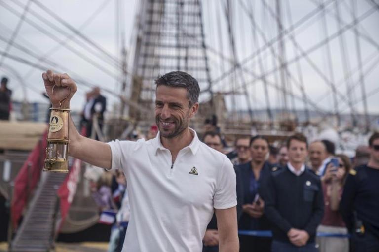Llama Olímpica, en camino a Francia