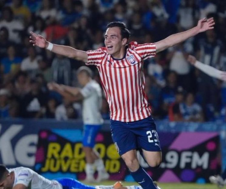 Hospitalizan a jugador del Tapatío tras pelea con miembro del Celaya