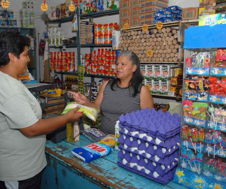 Pensión del Bienestar deja fuera a pequeños comerciantes, aseguran