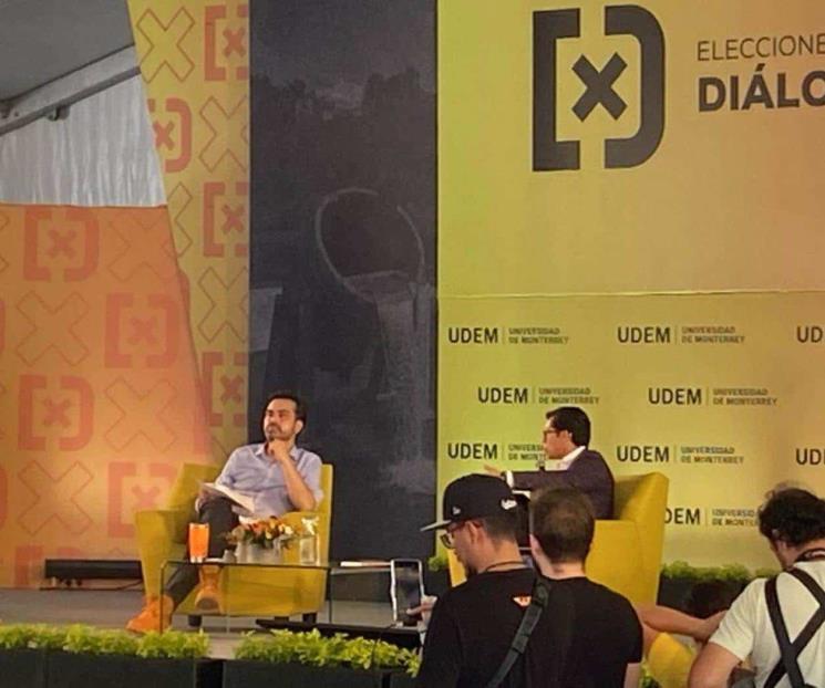 Sostiene diálogo Máynez con jóvenes de la UdeM
