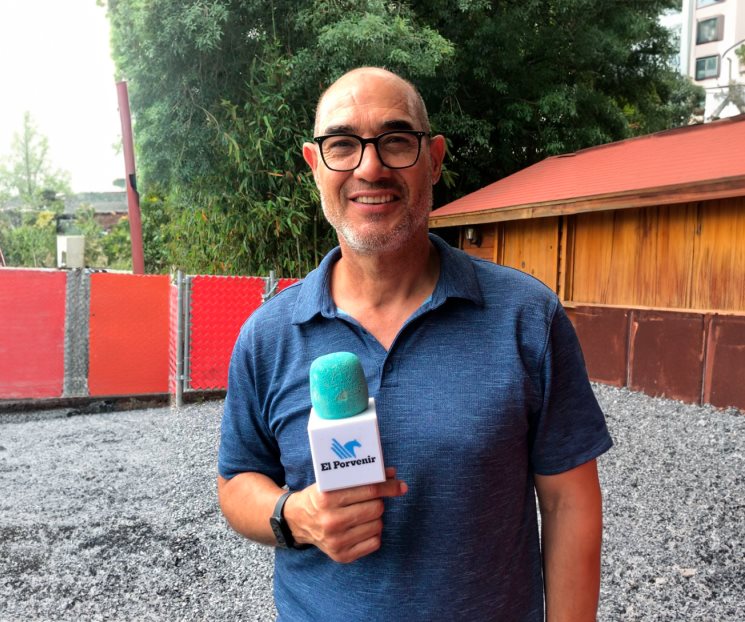 Carlos Turrubiates llega al Santiago FC